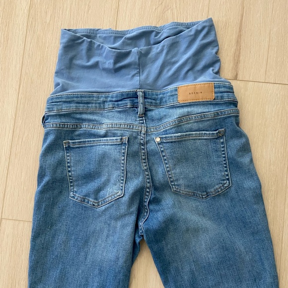 H&M Maternity Jeans - Picture 2 of 2